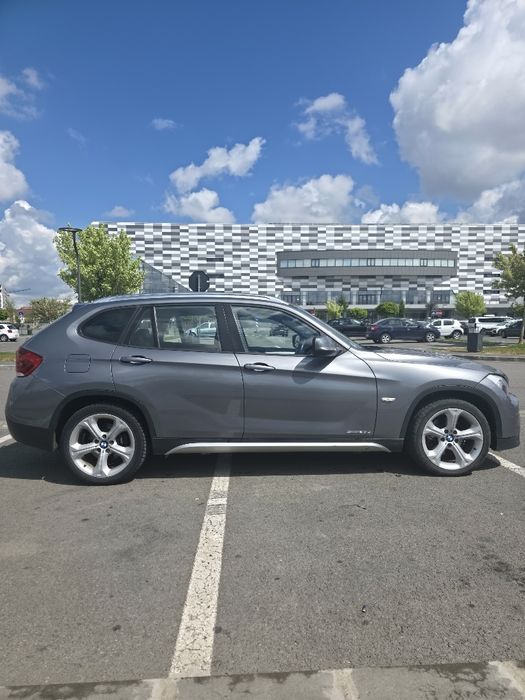 BMW X1 2011 — imagine 3