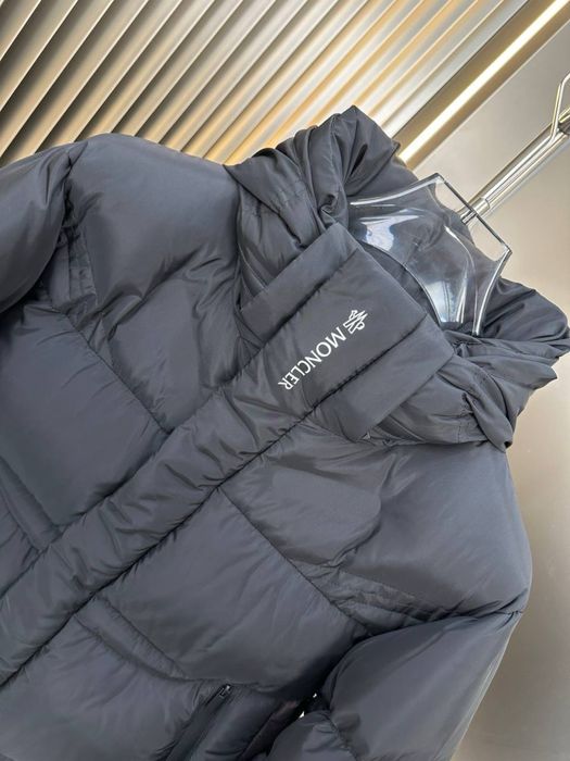 Geacă pufoasă Moncler Jarama