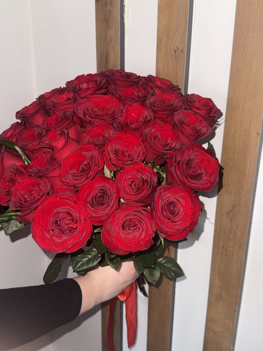 Продаю букет роз 30 шт