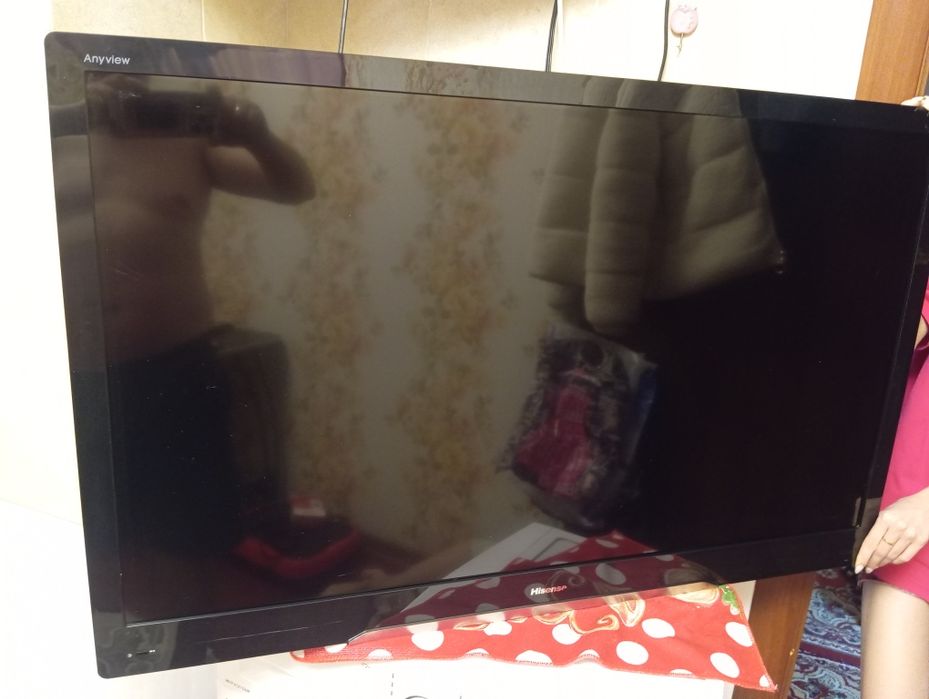 Жидко кристаллический телевизор