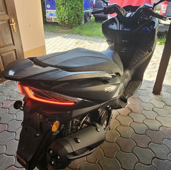 Scooter dirct bike