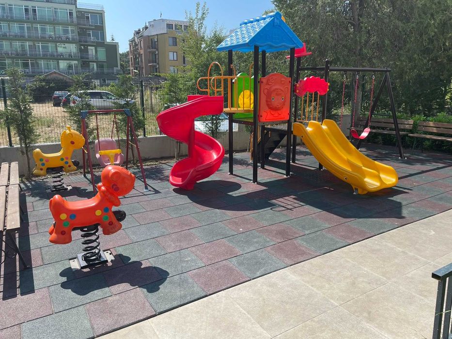 Продава се Двустаен апартамент в к.к. Слънчев бряг - 50 кв.м за 1960 €/кв.м - Снимка #13