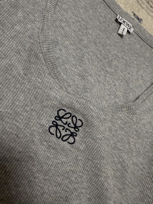 Top Loewe Nou S cu eticheta