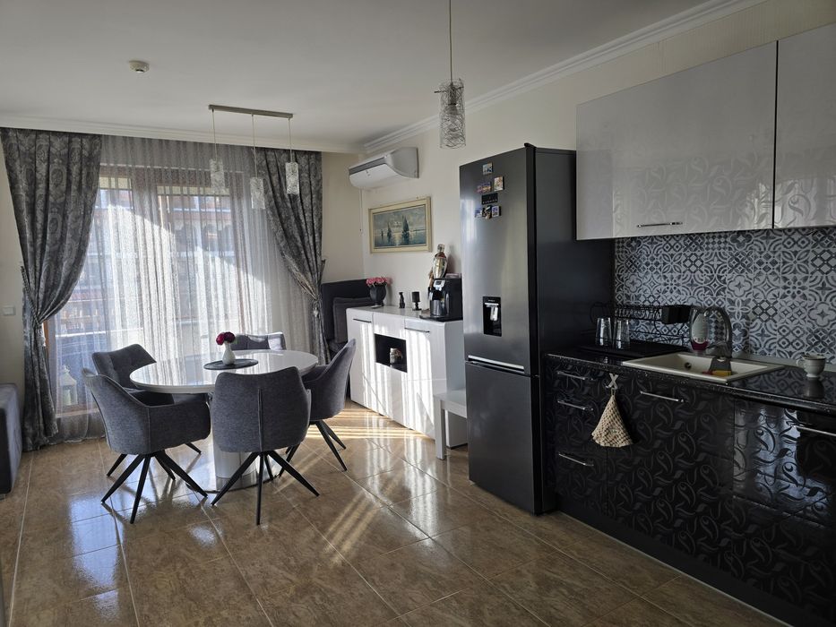Продава се Тристаен апартамент в Свети Влас - 100 кв.м за 1173 €/кв.м - Снимка #4