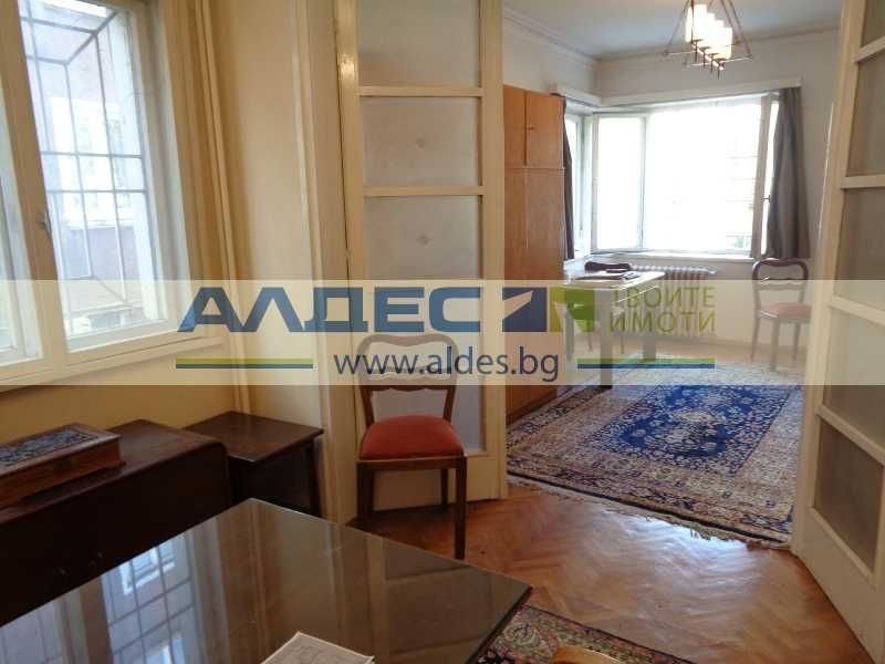 Продава се Тристаен апартамент в София, Яворов - 90 кв.м за 3323 €/кв.м - Снимка #7