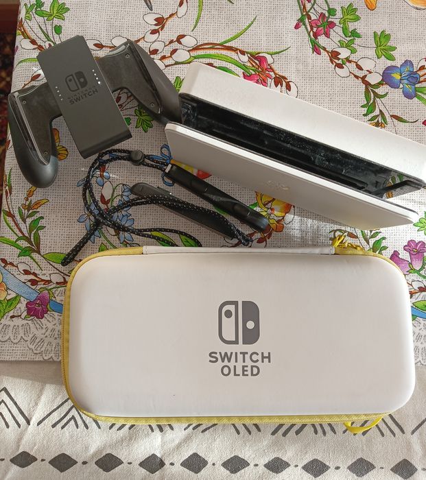 Прошитый Nintendo Switch OLED