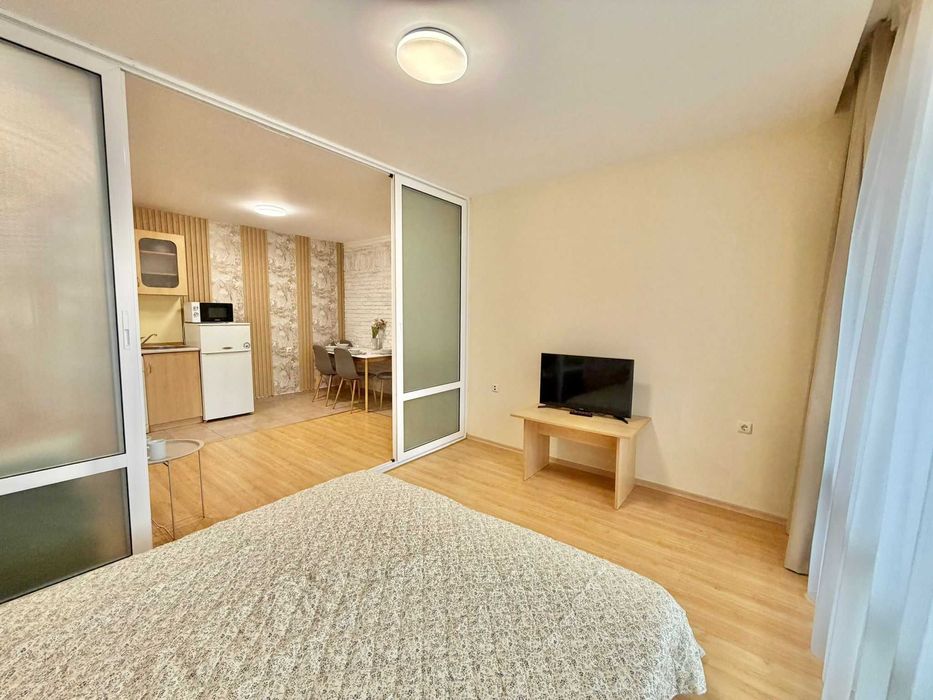 Продава се Тристаен апартамент в к.к. Слънчев бряг - 76 кв.м за 594 €/кв.м - Снимка #8