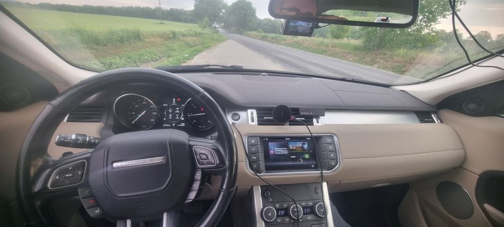 Vând Range Rover Evoque