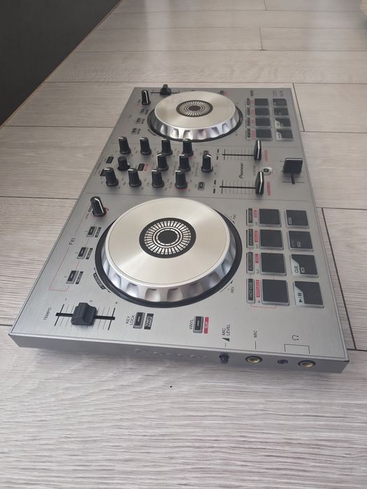 Pioneer DDJ SB2 Silver
