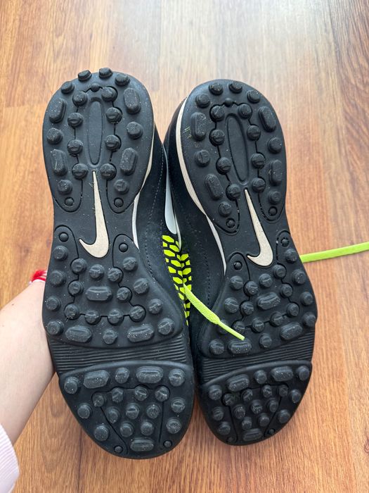 Бутонки / стоножки Nike 39-40 номер