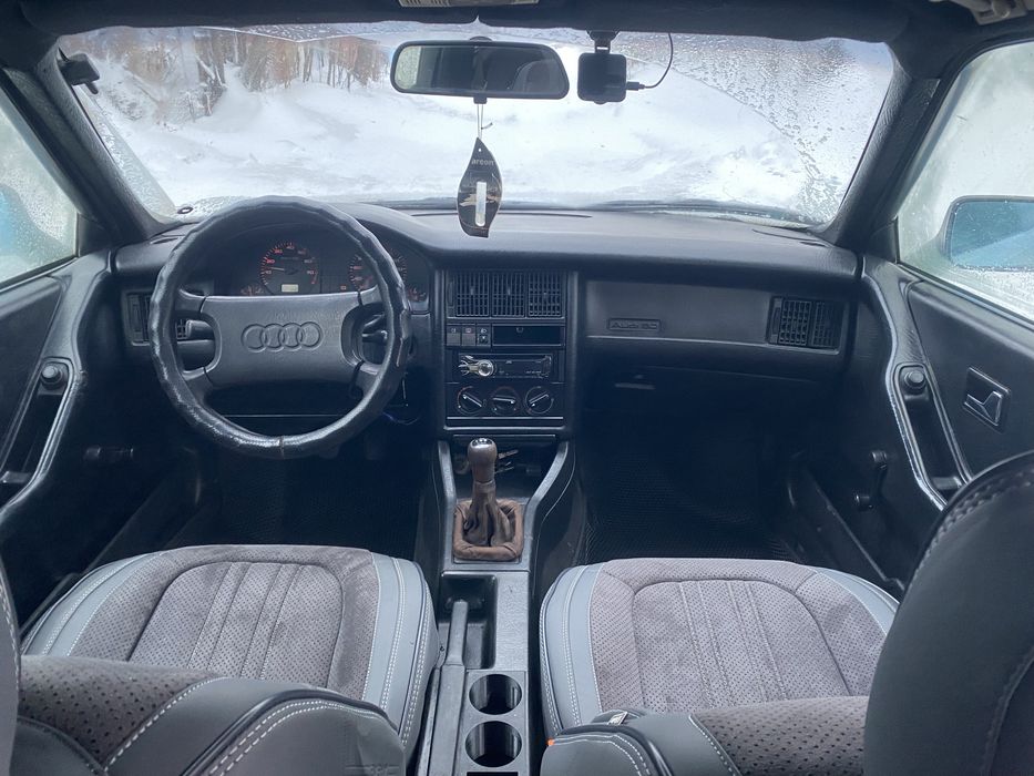 Продам Audi 80b3
