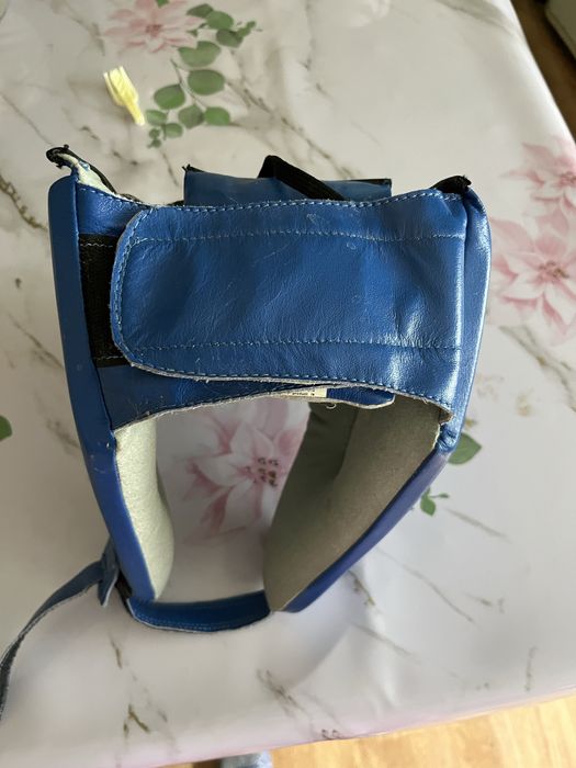 Продам защитный шлем