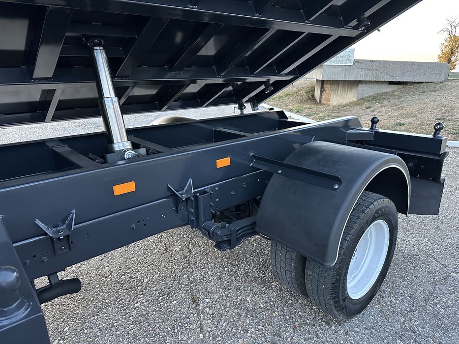 Nissan Atleon 35C15 - 3.0 Diesel - 150 cai, Basculabil, Clima