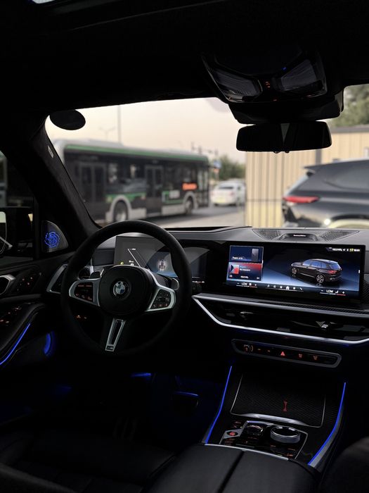 BMW X5 M60 Full