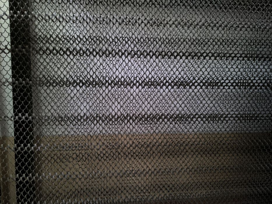 Кровать железная.