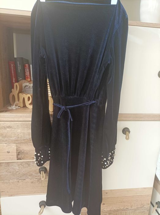 Рокля S размер кадифе