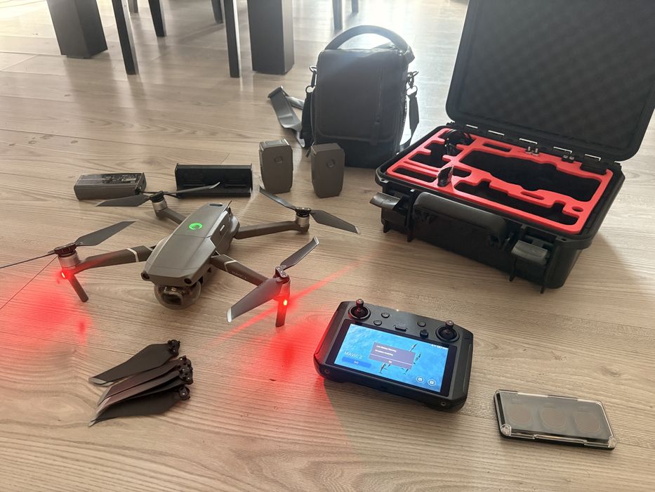 Drona DJI Mavic 2 pro stare perfecta cu multe accesorii