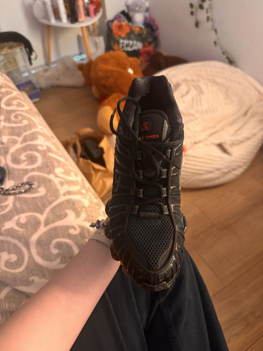 Обувки Nike Shox