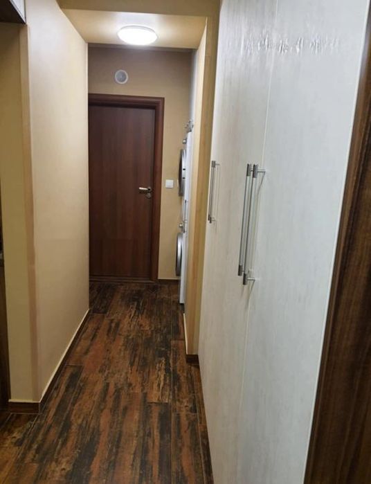 Дава се под наем Тристаен апартамент в София, Център - 86 кв.м за 1000 € - Снимка #8