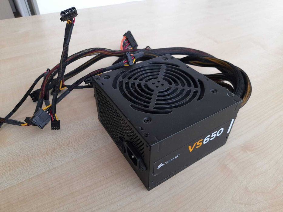 Sursa Corsair VS650, 650W, 80 PLUS, testata si functionala, 190 lei