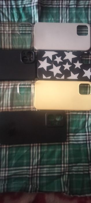Vând lot huse se potrivește la iPhone