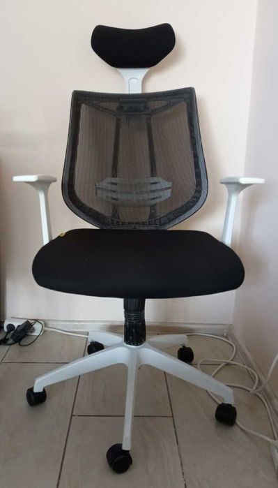 Офис стол - 2 бройки