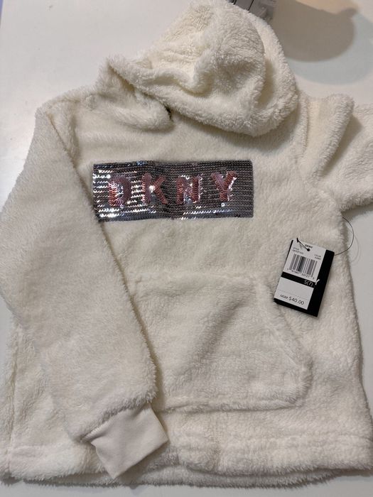 DKNY новый на 7 лет