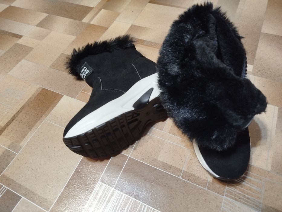 Продам обувь весна, лето.