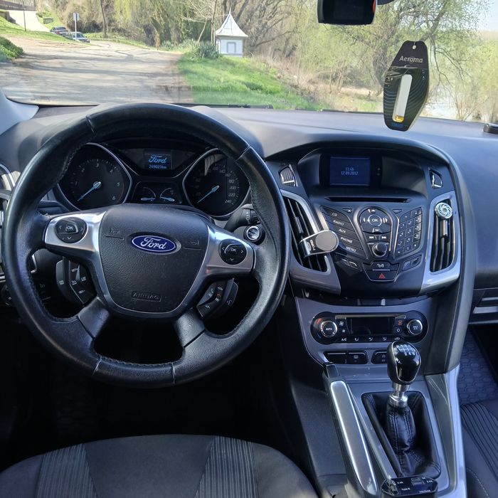 Ford Focus Mk3/ Titanium 1.6 diesel/2012