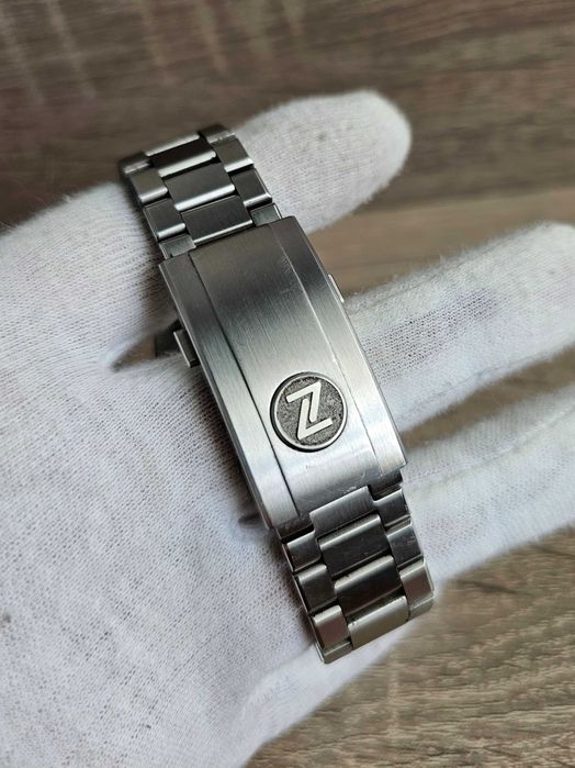 Zelos Swordfish 40mm SS 'Crimson Red'