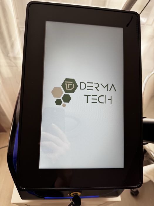 Nd Yag лазер за карбонов пилинг и премахване на перманент/татуировки