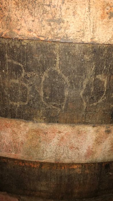 продавам дъбова каца за вино, 300 литра, и 250 литра