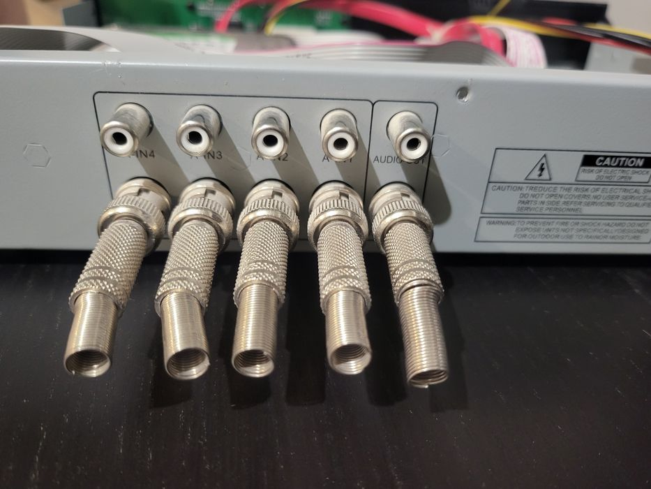 Network DVR 5 canale hard 1 tera