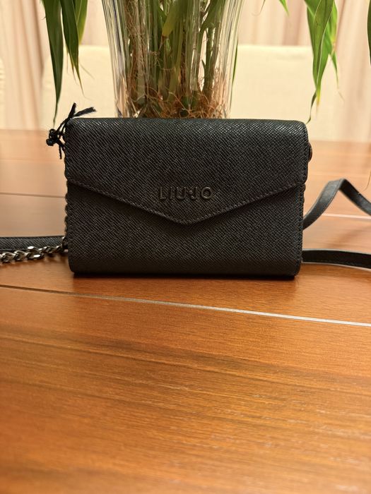 Малка чанта Liu Jo с дълга дръжка