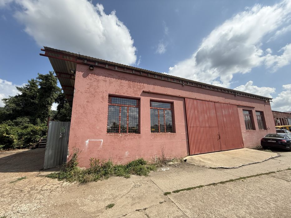 Hala de inchiriat Zona Centrala