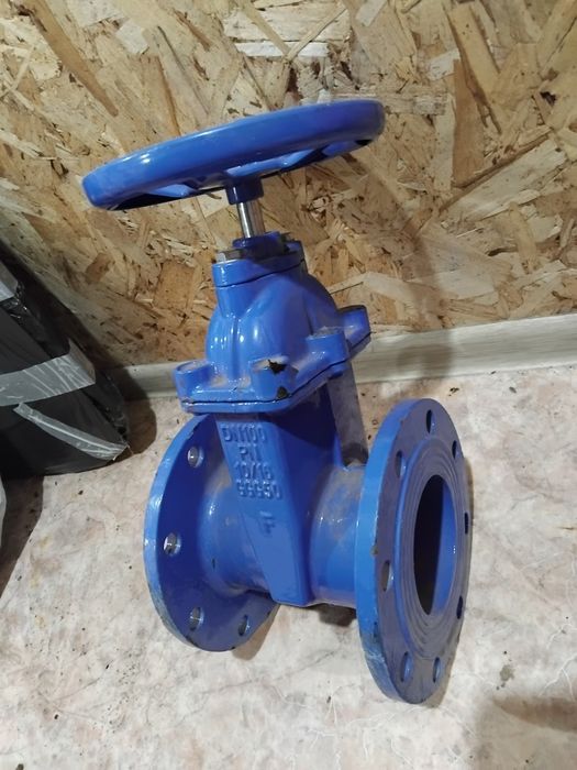 Продам кран в наличии.