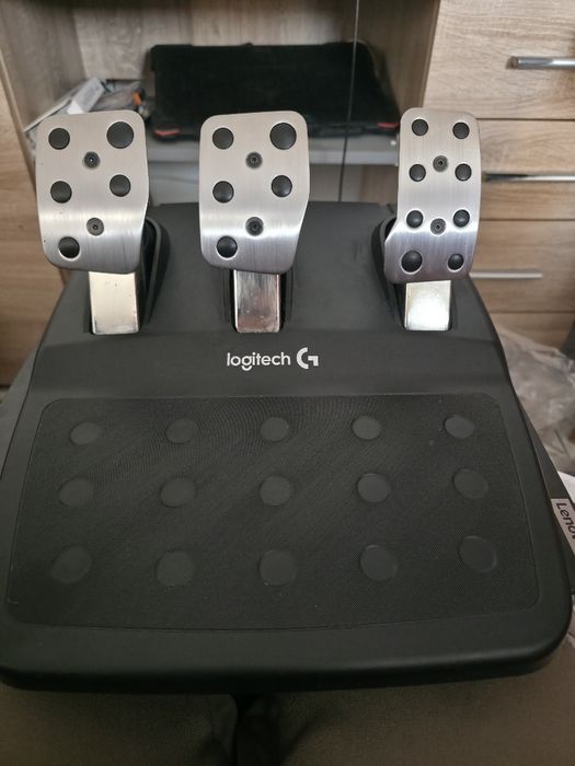 Pachet Gaming: Volan Logitech G29 (Ca Nou) + Căști Astro A10 - Pachet Complet