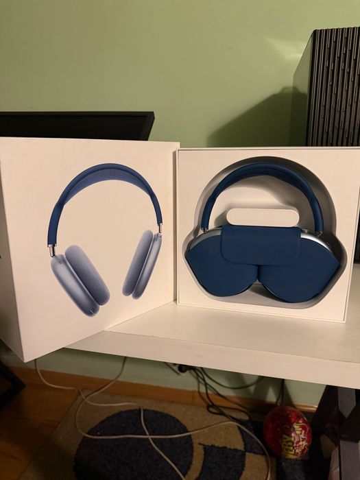 Продам AirPods Max sky blue в идеальном состояние