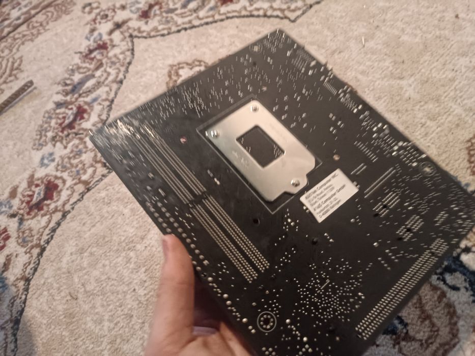 Продам компльектущие