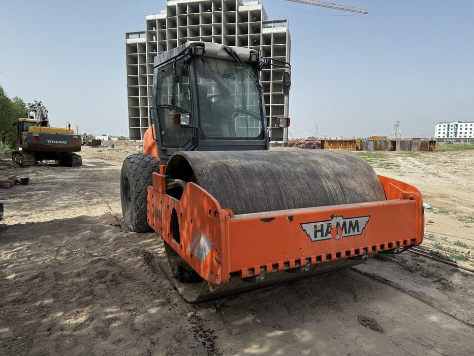 Услуга выбро каток 14тонна