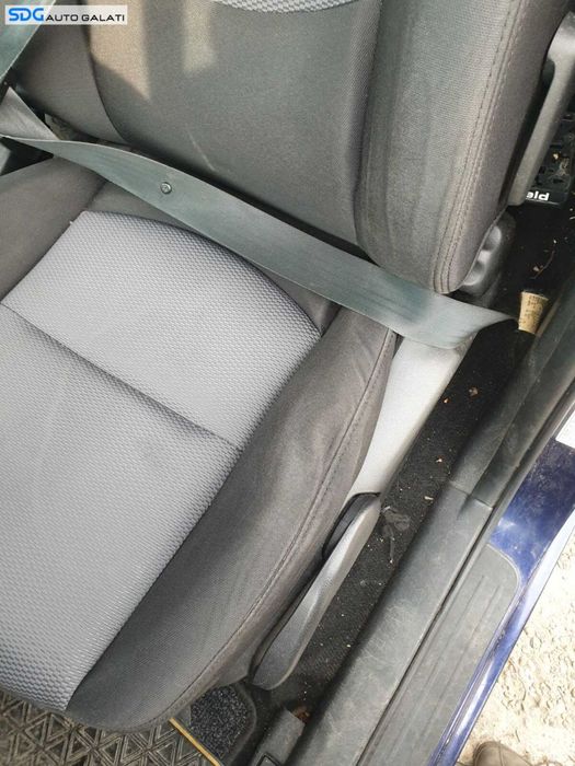 Scaun Stanga Fata Sofer Textil Mazda 5 2005 - 2010 [C3529] [C3533]