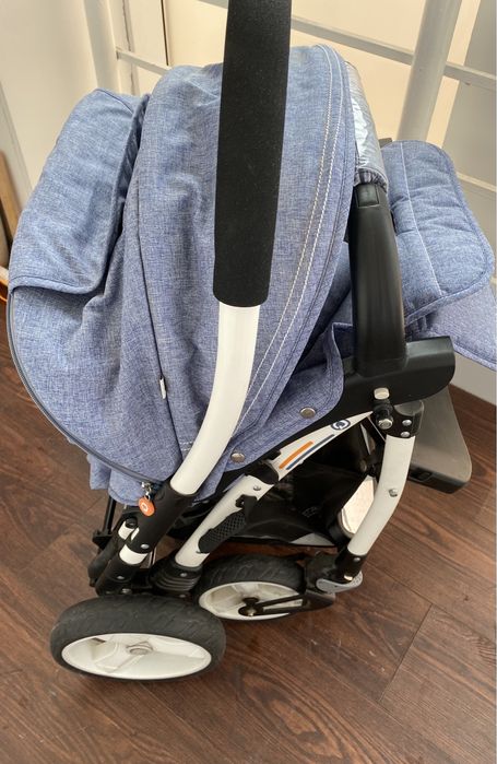 Всесезонная коляска