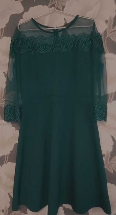 Платье женское -
