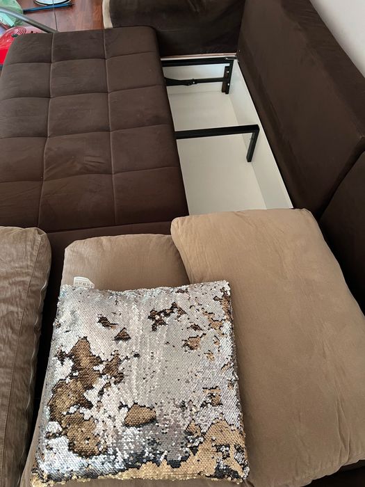 Canapea extensibila 4 locuri