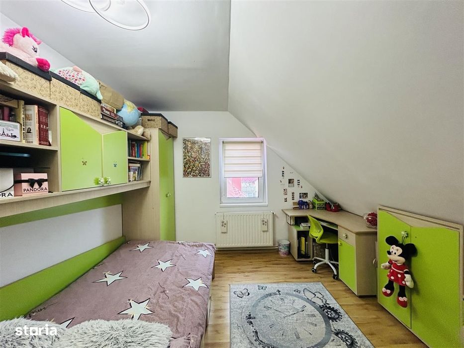 Apartament 3 camere tip mansarda pe 2 niveluri, mobilat modern – Ced