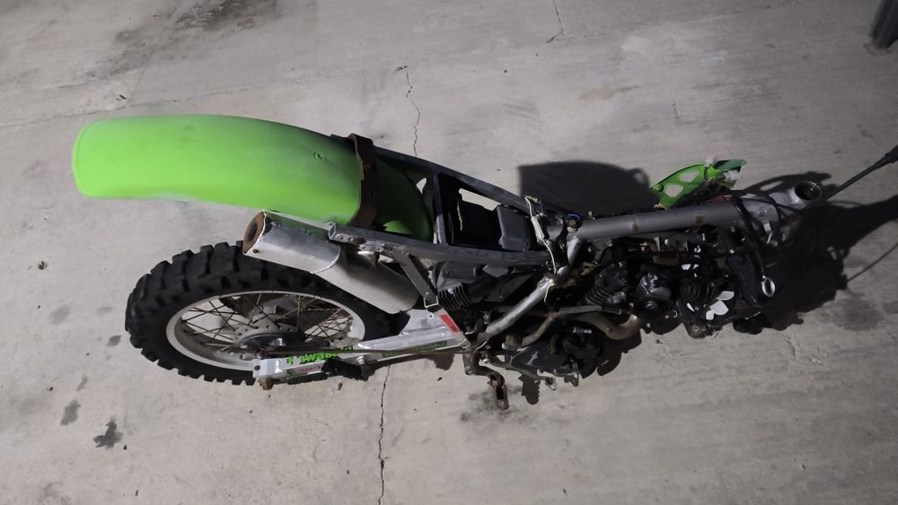 Само на части Kawasaki klr 250 Кавазаки клр