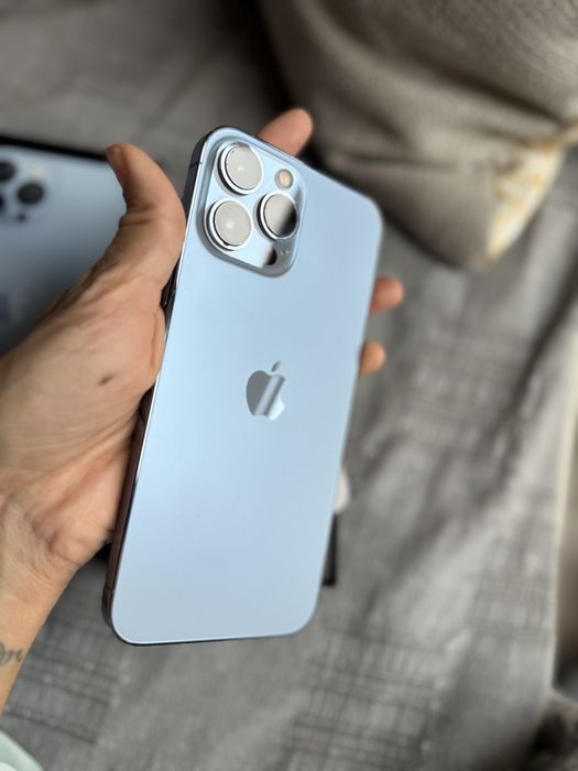 Перфектен Iphone 13 pro max закупен от Виваком