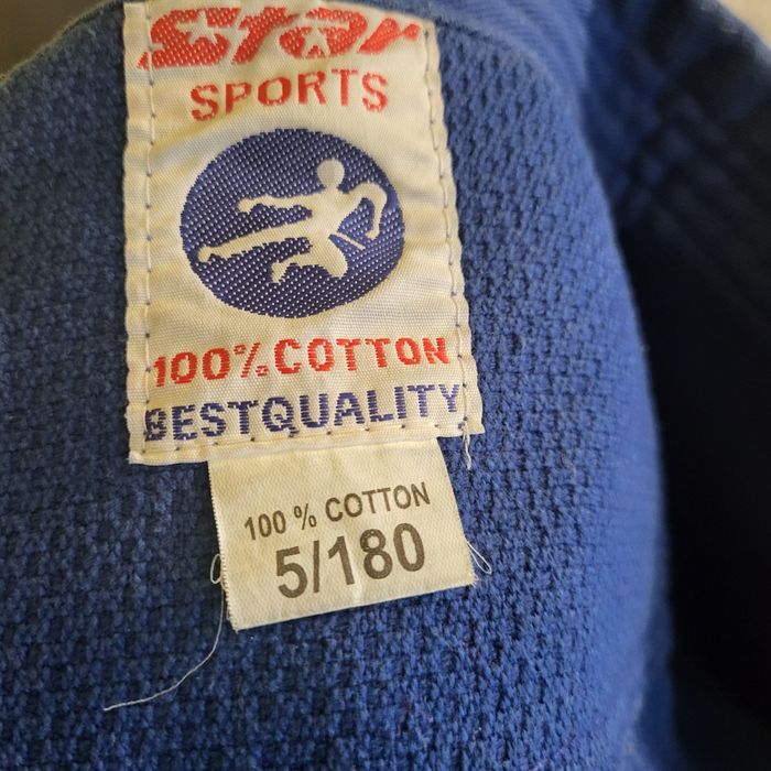 Продам костюм кимоно