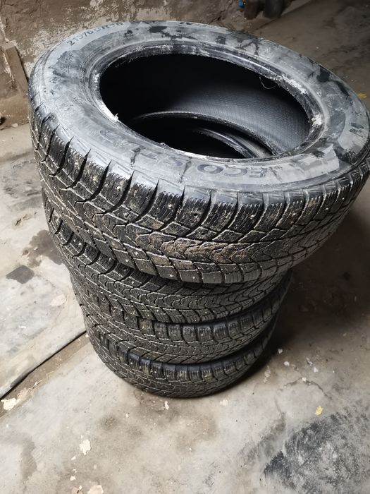 Зимние шипованные шины R16 215/60 Minerva, 4 шт