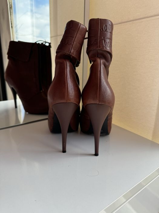 Дамски боти Кавали